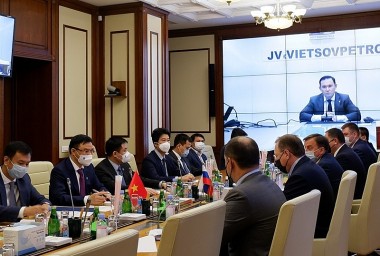PVN và Zarubezhneft bàn hợp tác phát triển dự án mỏ Tây Yereagin tại Nga