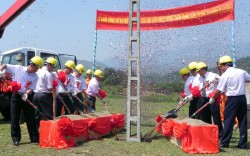 Mở rộng và cải tạo lưới điện nông thôn cho các huyện nghèo của tỉnh Lai Châu