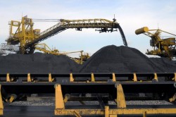Dự kiến dừng xuất khẩu một số loại than cám từ năm 2014